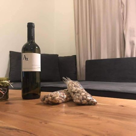 Utopia Suites Aegina Eksteriør billede