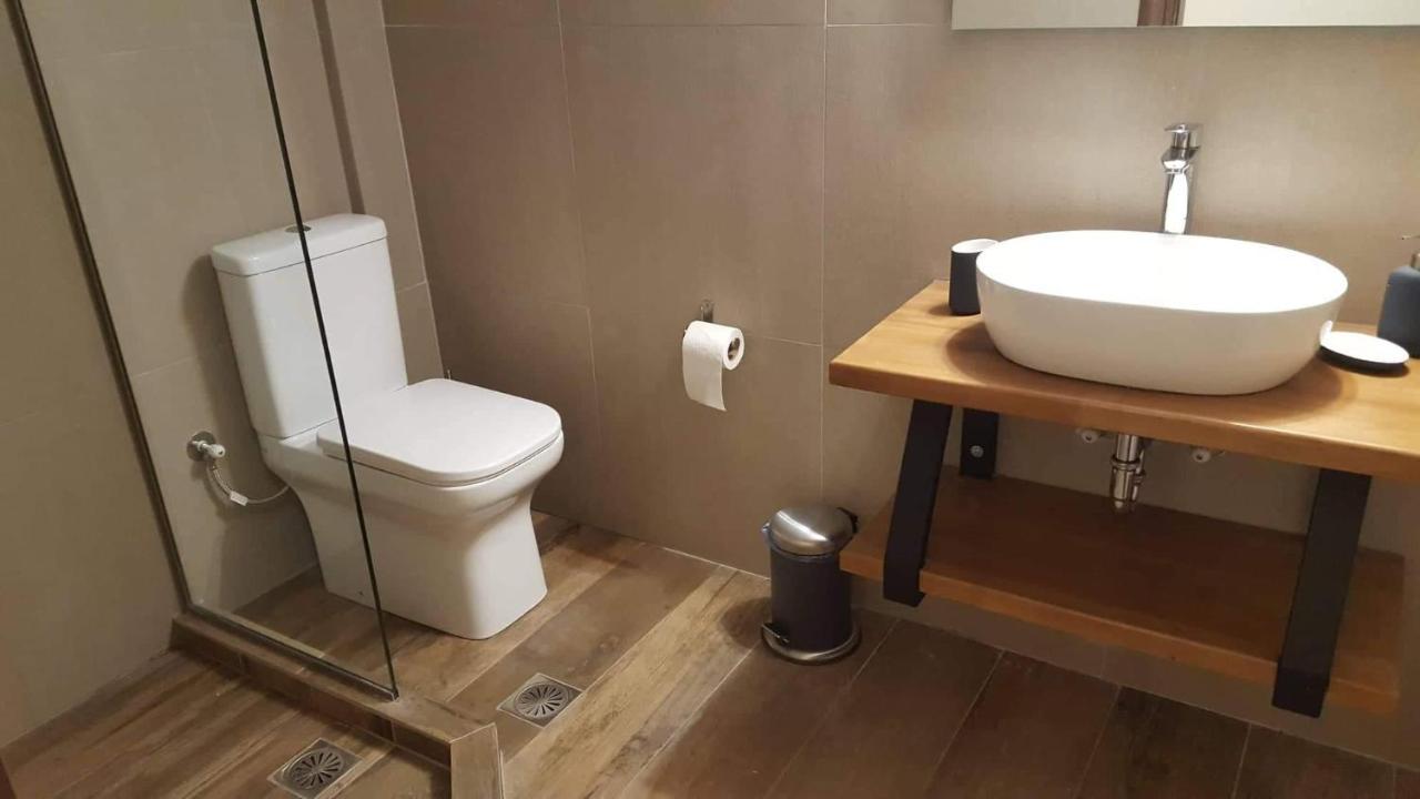 Utopia Suites Aegina Eksteriør billede