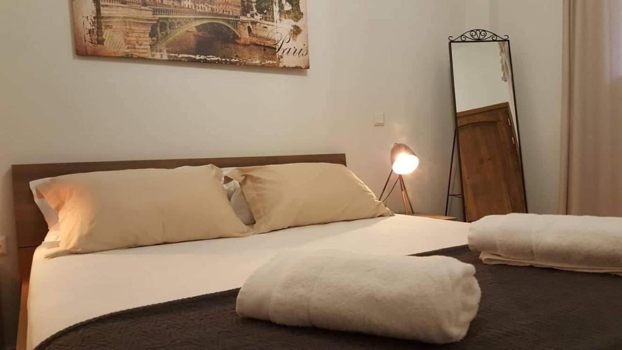 Utopia Suites Aegina Eksteriør billede